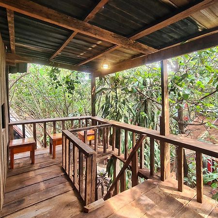 Ratanakiri Homestay & Jungle Trek Banlung Eksteriør bilde